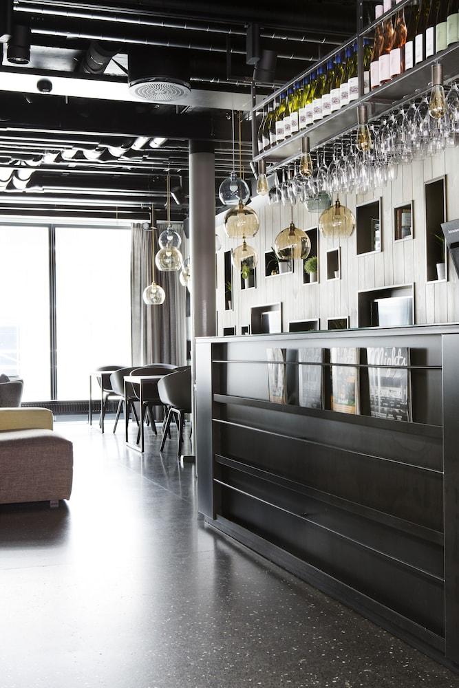 Comfort Xpress Station Hotel 3*